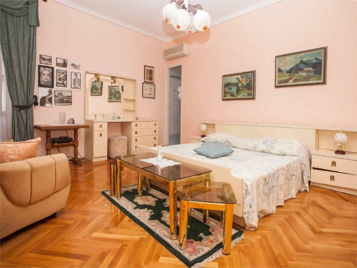Apartment Carera โรวีน ภายนอก รูปภาพ